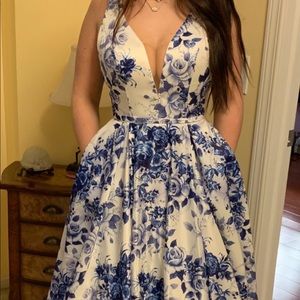 Prom dress
